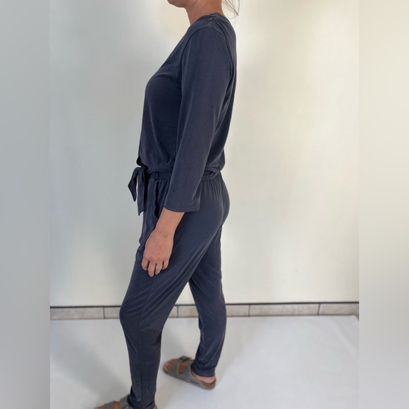LOLE dark charcoal gray jumpsuit size S long sleeve casual soft - Picture 2 of 3